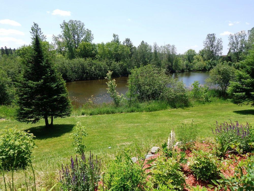 Motel Des Deux Lacs Waterloo Εξωτερικό φωτογραφία