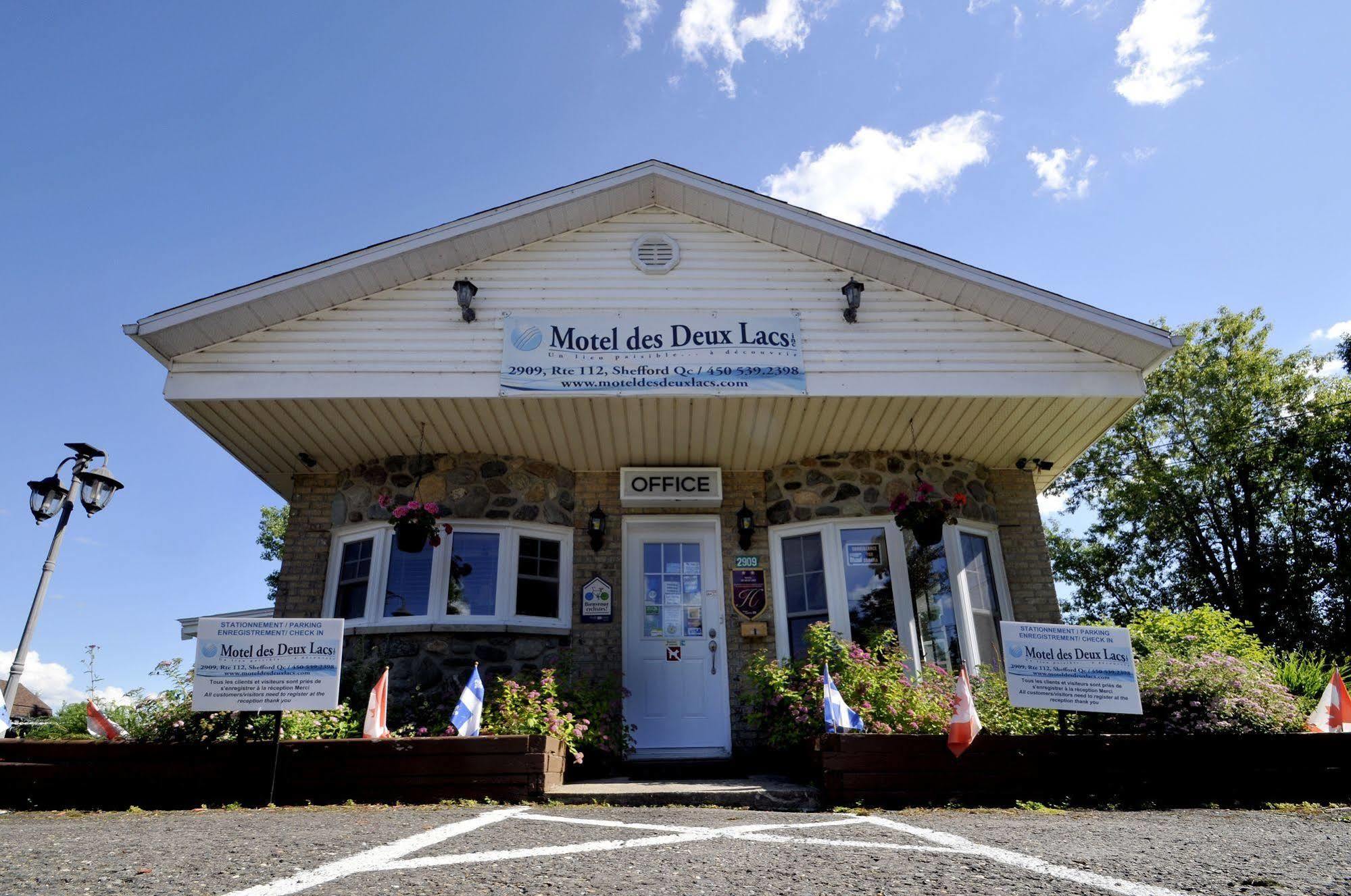 Motel Des Deux Lacs Waterloo Εξωτερικό φωτογραφία